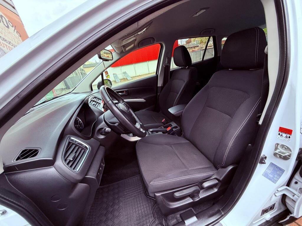 Suzuki SX4 S-Cross SUV / Terénní 1,4 l 103 kw