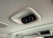 Ford Tourneo Custom MPV 2,0 l 96 kw