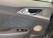 KIA Stinger Liftback 3,3 l 269 kw