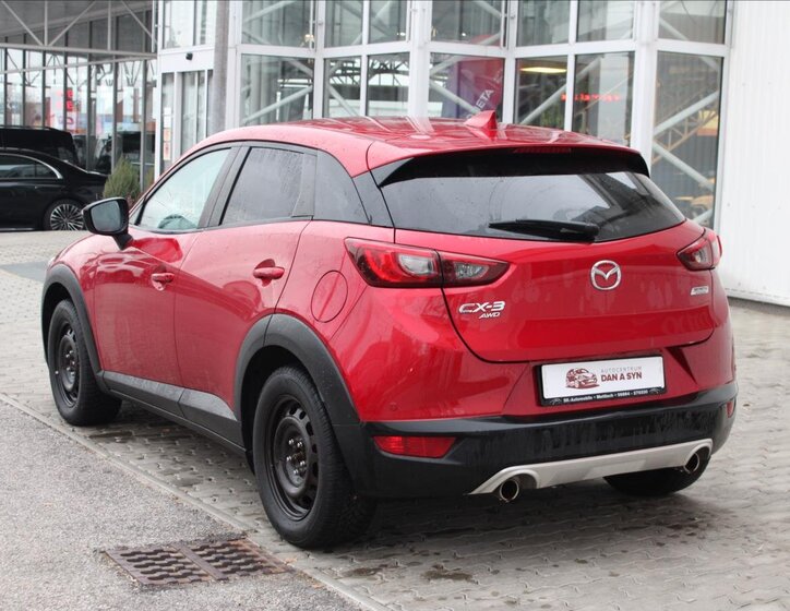 Mazda CX-3 4