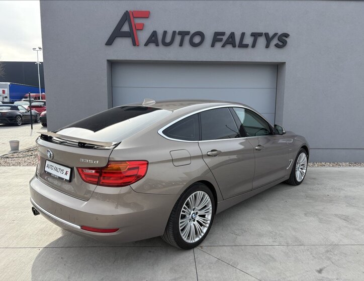 BMW Řada 3 Liftback 3,0 l 230 kw