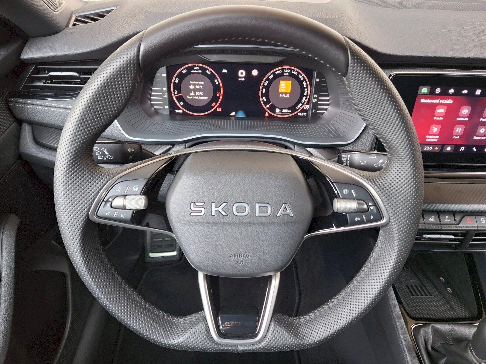 Škoda Octavia Sedan / Limuzína 1,5 l 110 kw