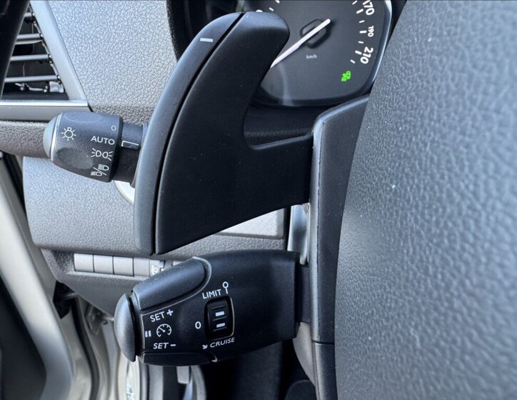 Citroën SpaceTourer Kombi 2,0 l 130 kw