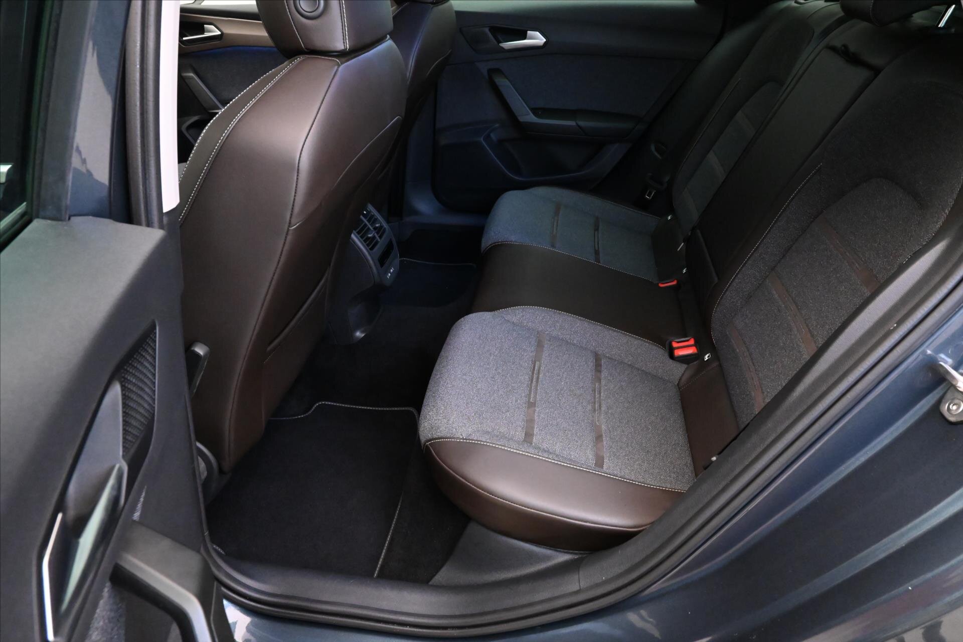 Seat Leon Kombi 2,0 l 110 kw