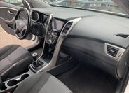 Hyundai i30 11