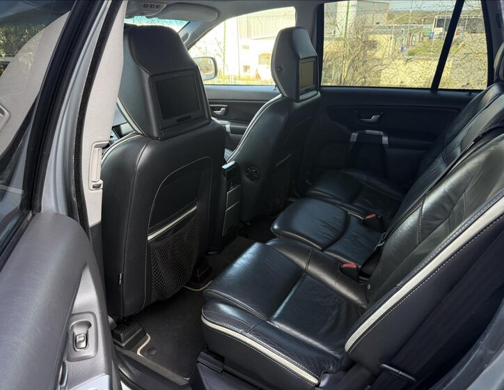 Volvo XC90 Kombi 2,4 l 147 kw