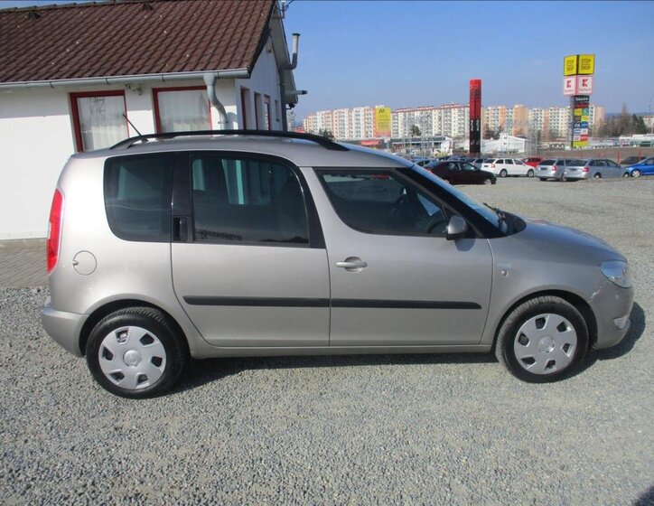 Škoda Roomster Kombi 1,4 l 63 kw