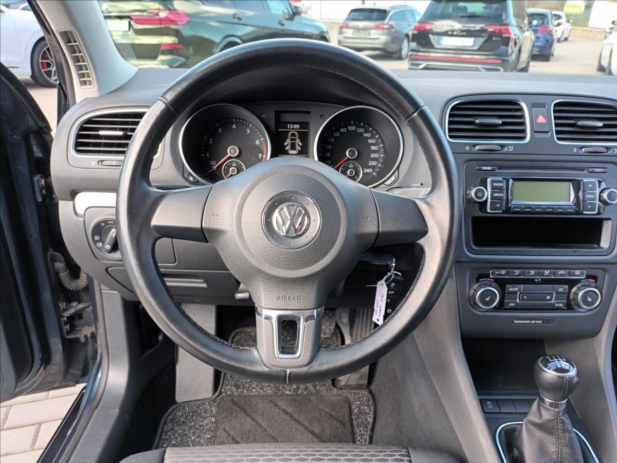 Volkswagen Golf Hatchback 1,4 l 59 kw