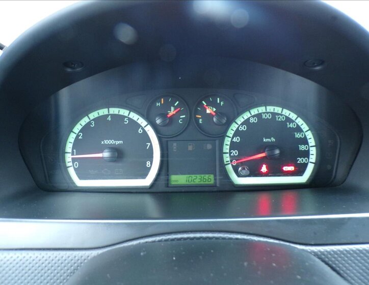 Chevrolet Aveo Sedan 1,2 l 53 kw