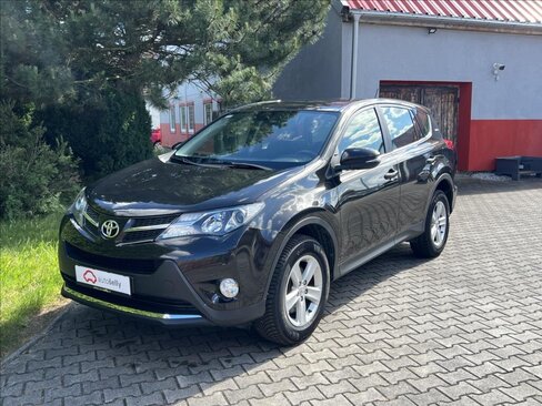 Toyota RAV4 SUV / Terénní 2,0 l 91 kw