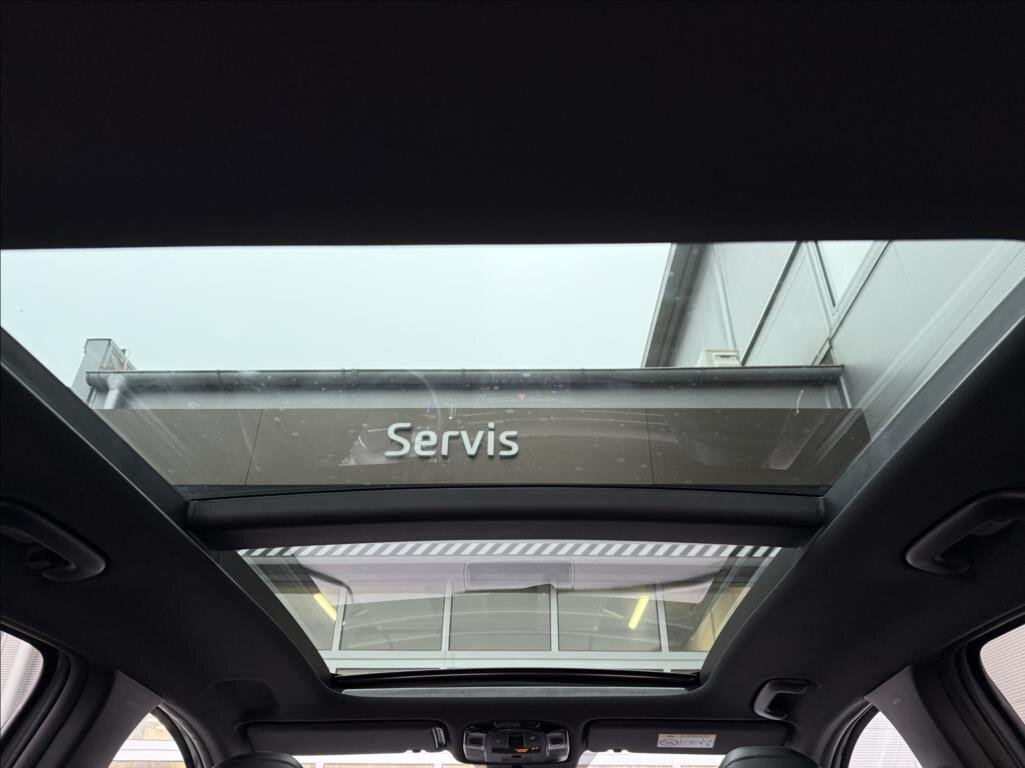 Hyundai Tucson SUV 1,6 l 158 kw