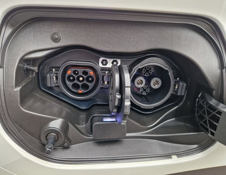 Mitsubishi Ostatní SUV / Terénní 2,4 l 138 kw