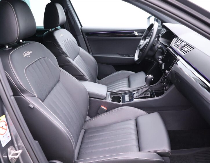 Škoda Superb Kombi 2,0 l 147 kw