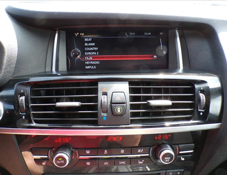 BMW X4 Sedan 3,0 l 190 kw