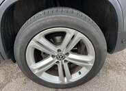 Volkswagen Tiguan SUV 2,0 l 103 kw