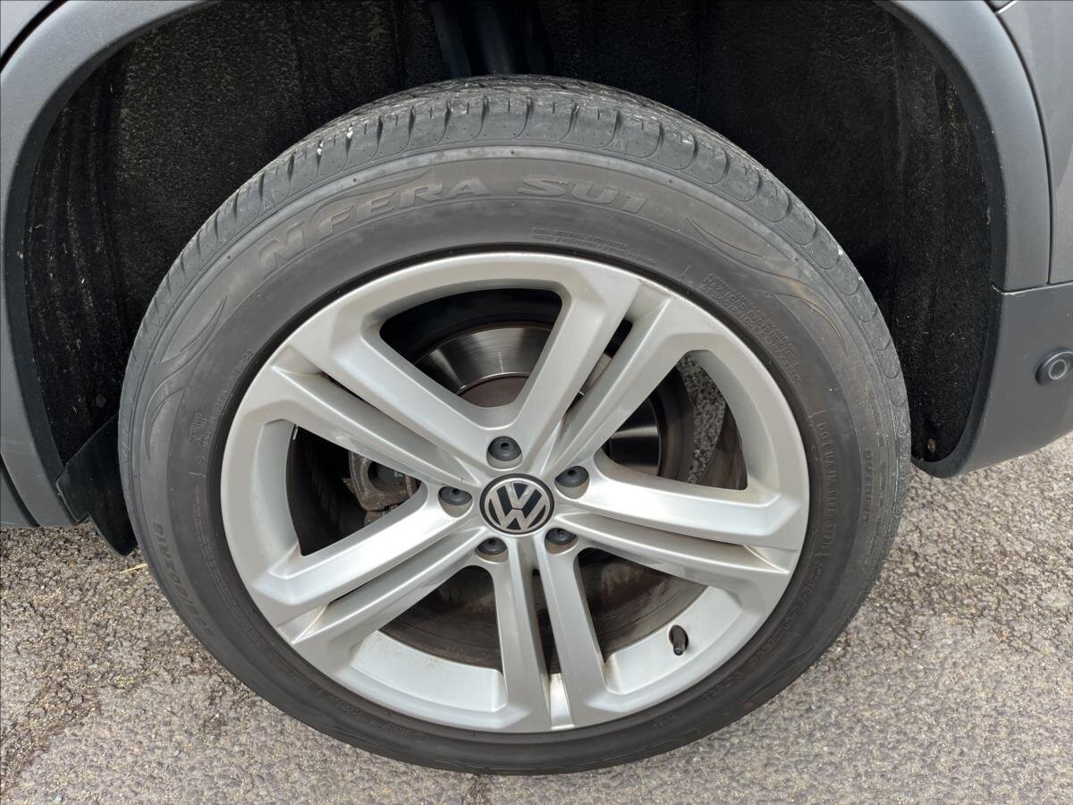 Volkswagen Tiguan SUV 2,0 l 103 kw