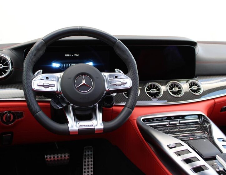 Mercedes-Benz AMG GT Kombi 4,0 l 430 kw