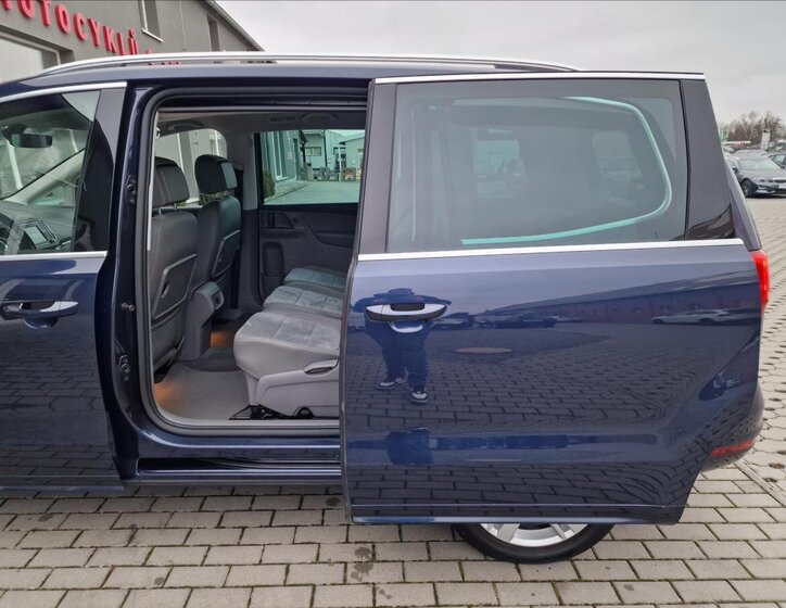 Volkswagen Sharan 18