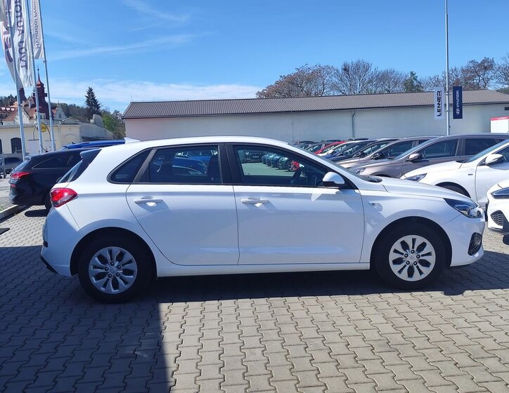 Hyundai i30 Hatchback 1,5 l 81 kw