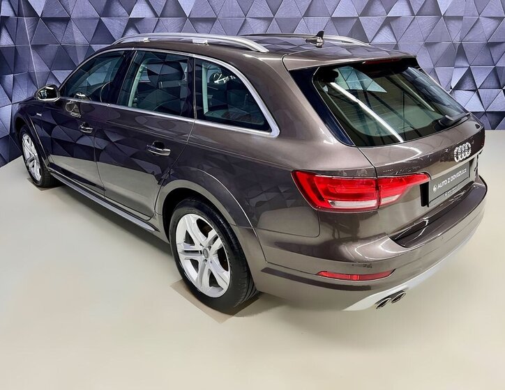 Audi A4 Allroad 5