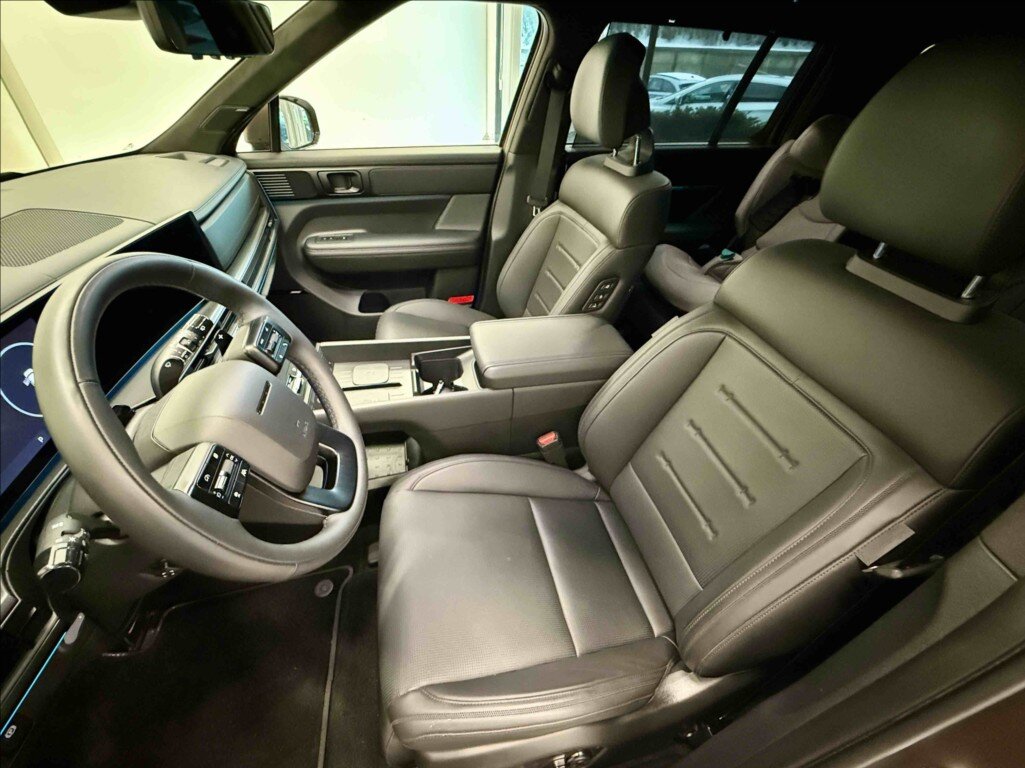 Hyundai Santa Fe SUV 1,6 l 117 kw