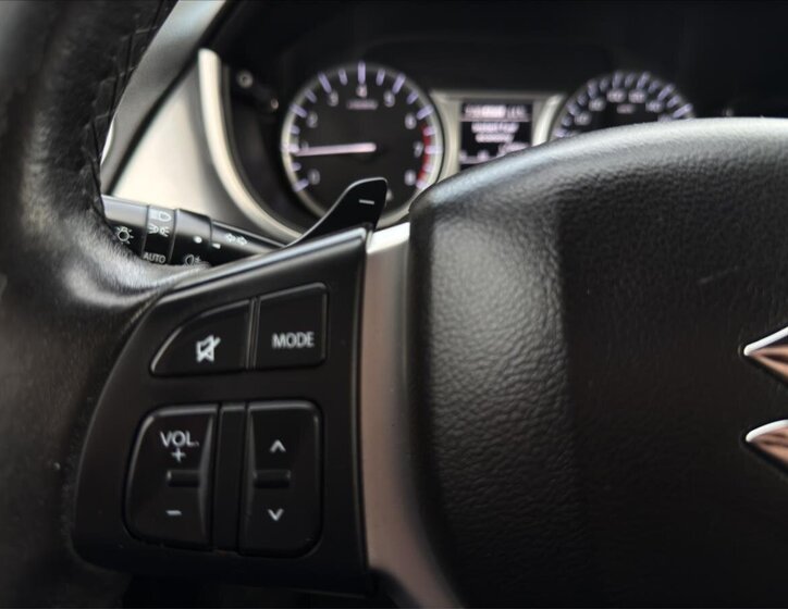 Suzuki Vitara SUV / Terénní 1,6 l 88 kw
