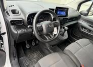 Toyota ProAce City 8