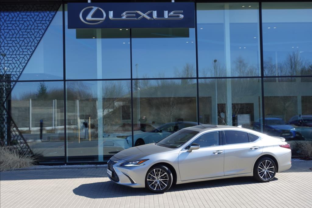 Lexus ES 300h