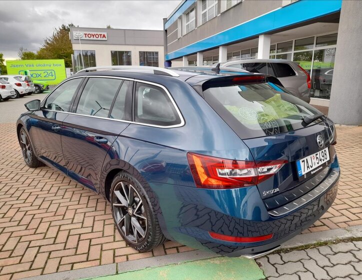 Škoda Superb Kombi 2,0 l 200 kw