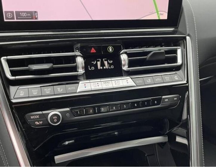 BMW Řada 8 Kupé 4,4 l 390 kw