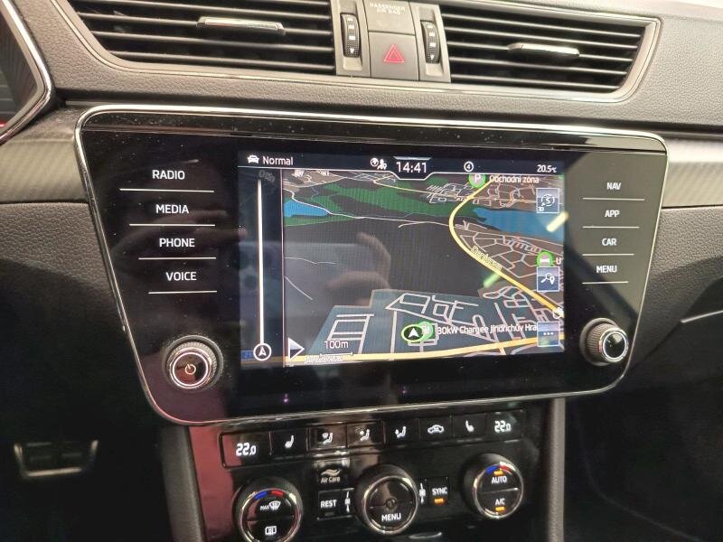 Škoda Superb Sedan / Limuzína 2,0 l 147 kw