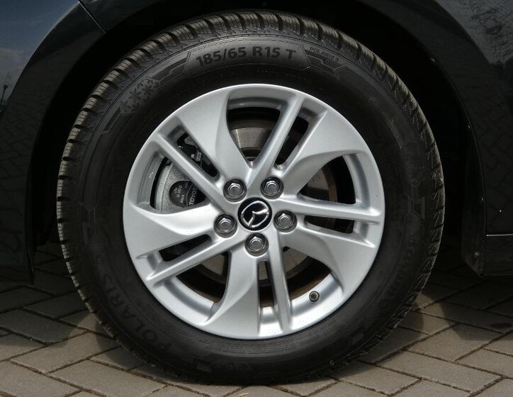 Mazda 2 Hatchback 1,5 l 68 kw