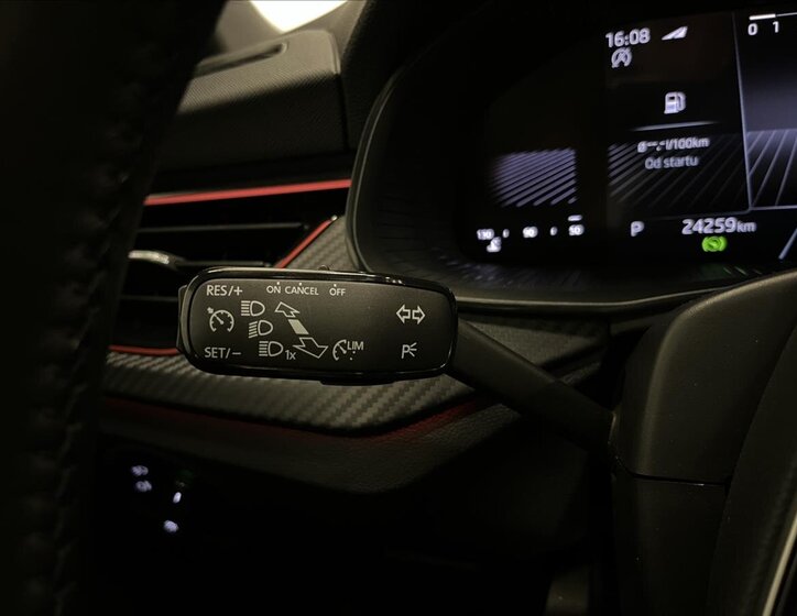 Škoda Kamiq SUV 999,0 85 kw