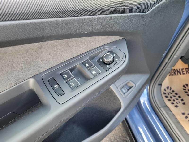 Volkswagen Golf Kombi 2,0 l 110 kw