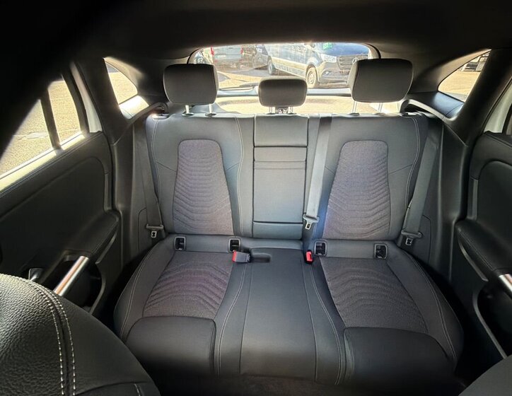 Mercedes-Benz EQA Kombi 0,0 140 kw