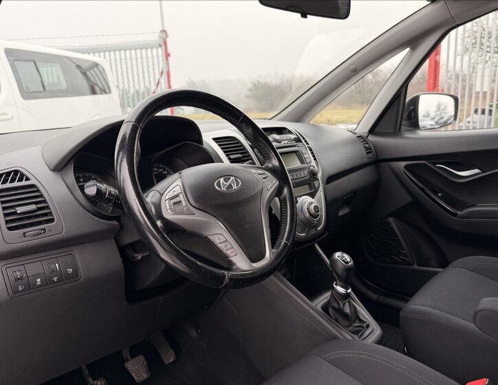 Hyundai ix20 Hatchback 1,4 l 66 kw