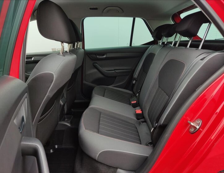 Škoda Fabia Hatchback 999,0 70 kw