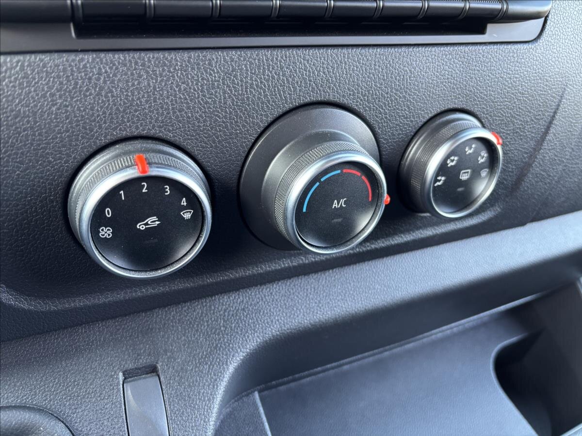 Opel Movano Valník 2,3 l 110 kw