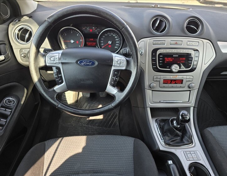 Ford Mondeo Kombi 2,0 l 96 kw