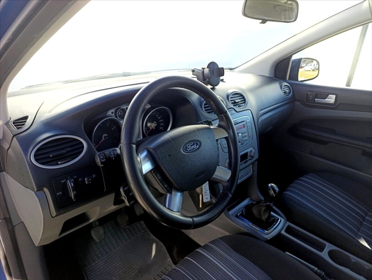 Ford Focus Kombi 1,6 l 74 kw