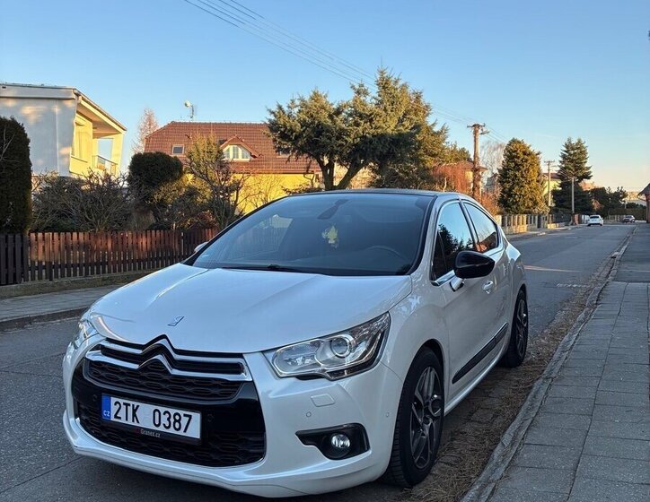 Citroën DS4 Hatchback 2,0 l 120 kw