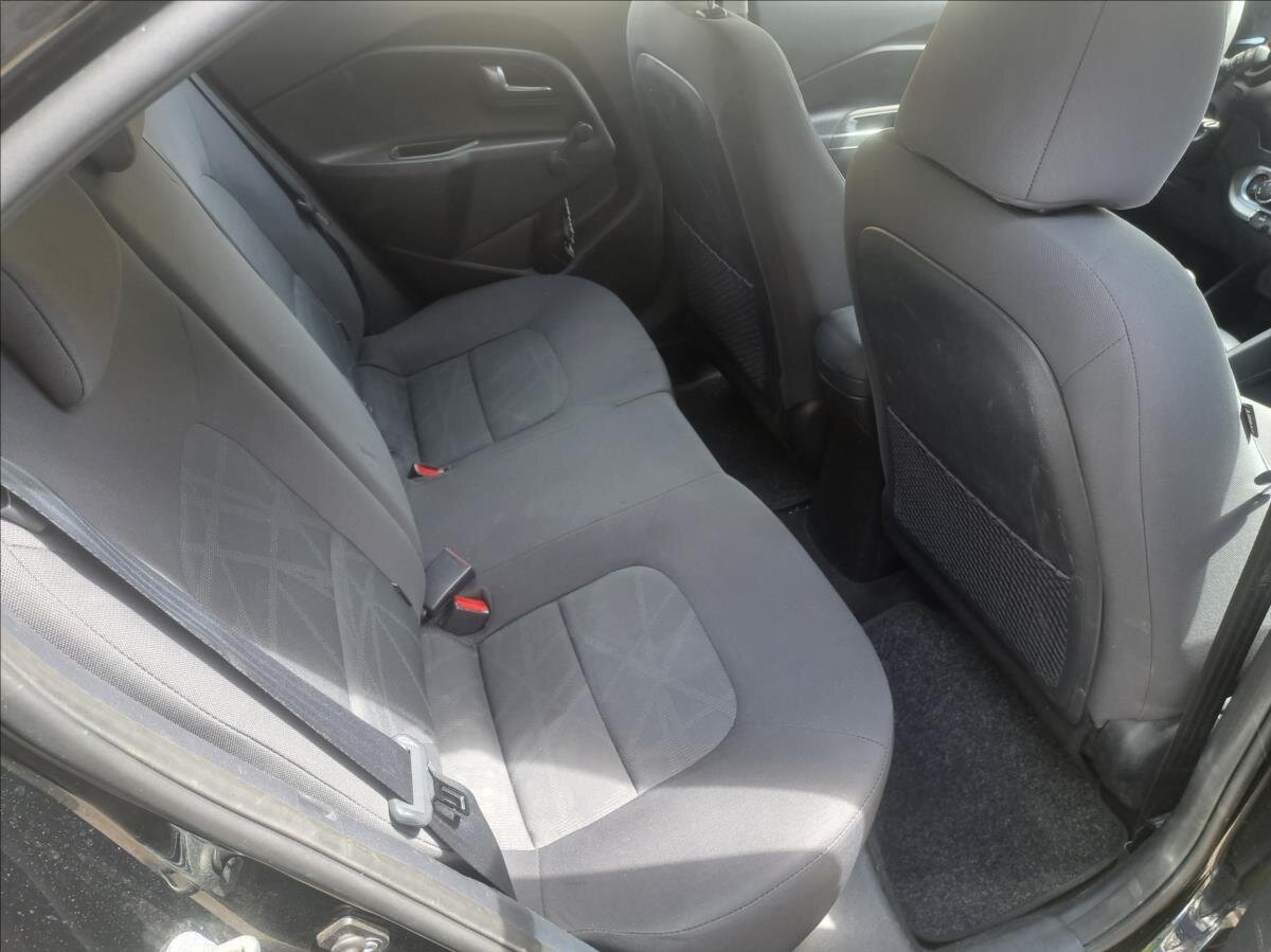 KIA Rio Hatchback 1,2 l 62 kw