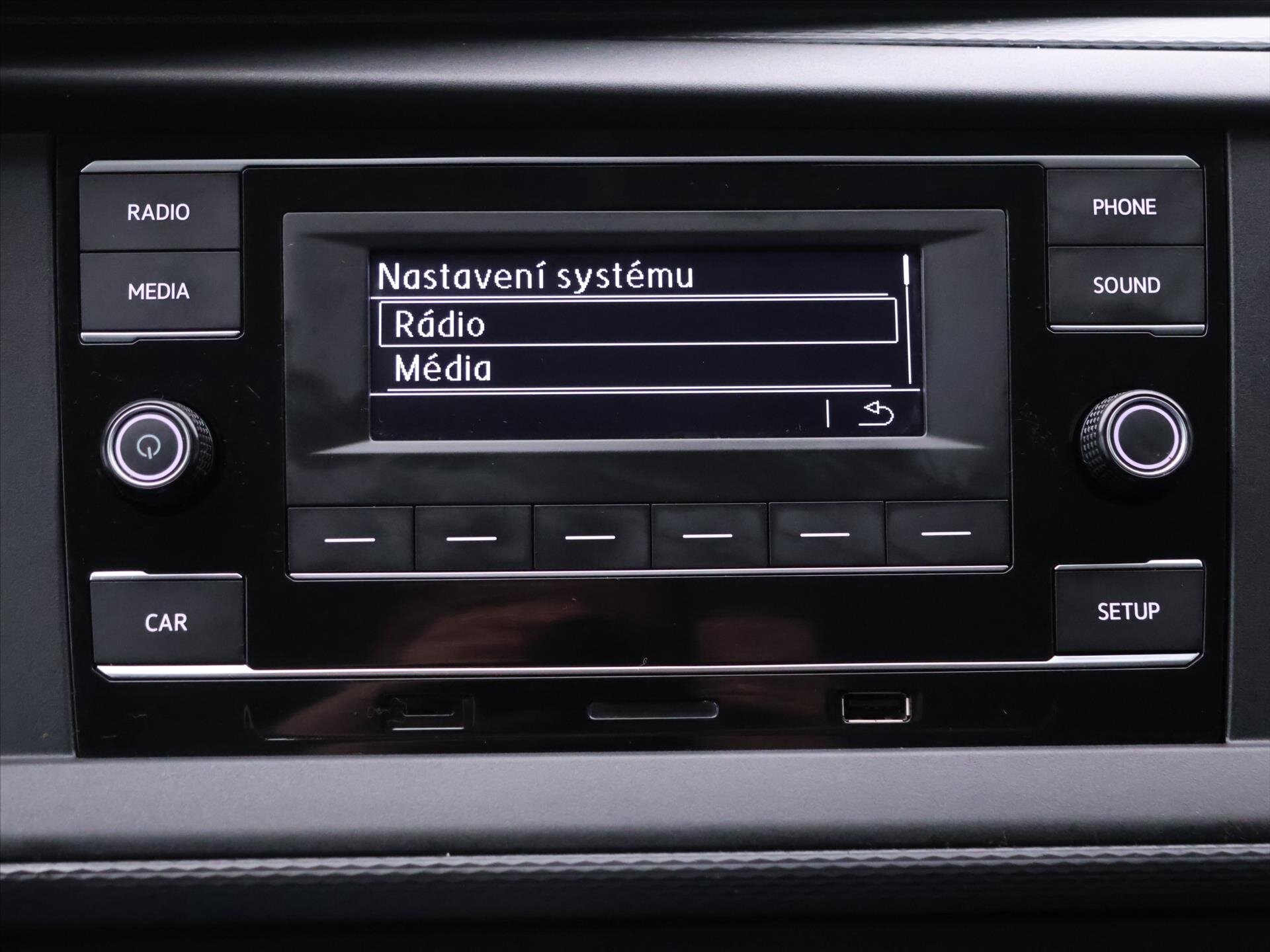 Volkswagen Transporter Kombi 2,0 l 81 kw