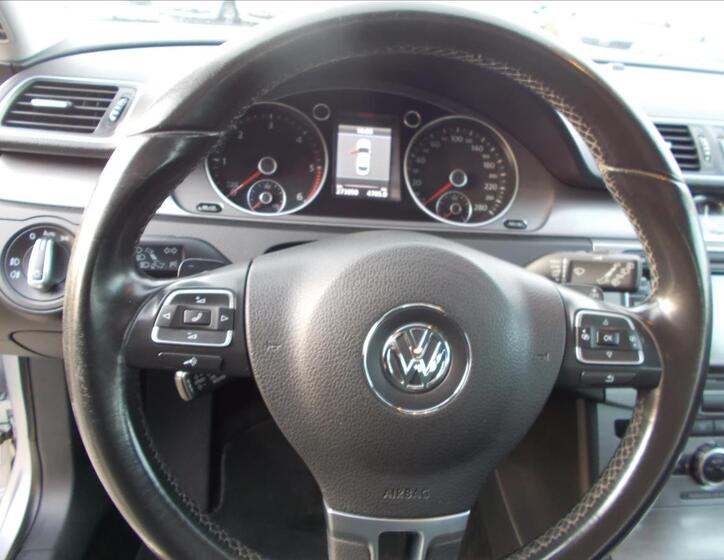 Volkswagen Passat 23