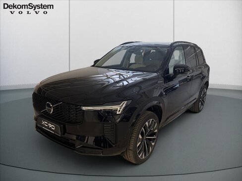 Volvo XC90 SUV / Terénní 2,0 l 335 kw
