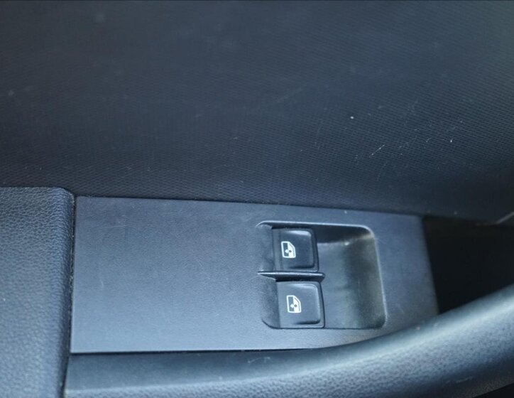 Škoda Rapid Sedan / Limuzína 1,2 l 81 kw