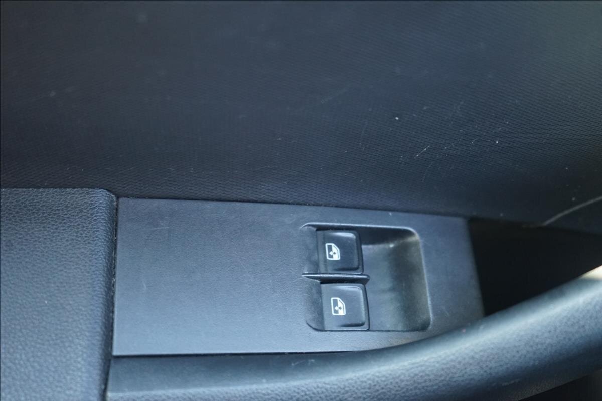 Škoda Rapid Sedan / Limuzína 1,2 l 81 kw