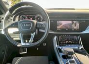 Audi SQ8 23