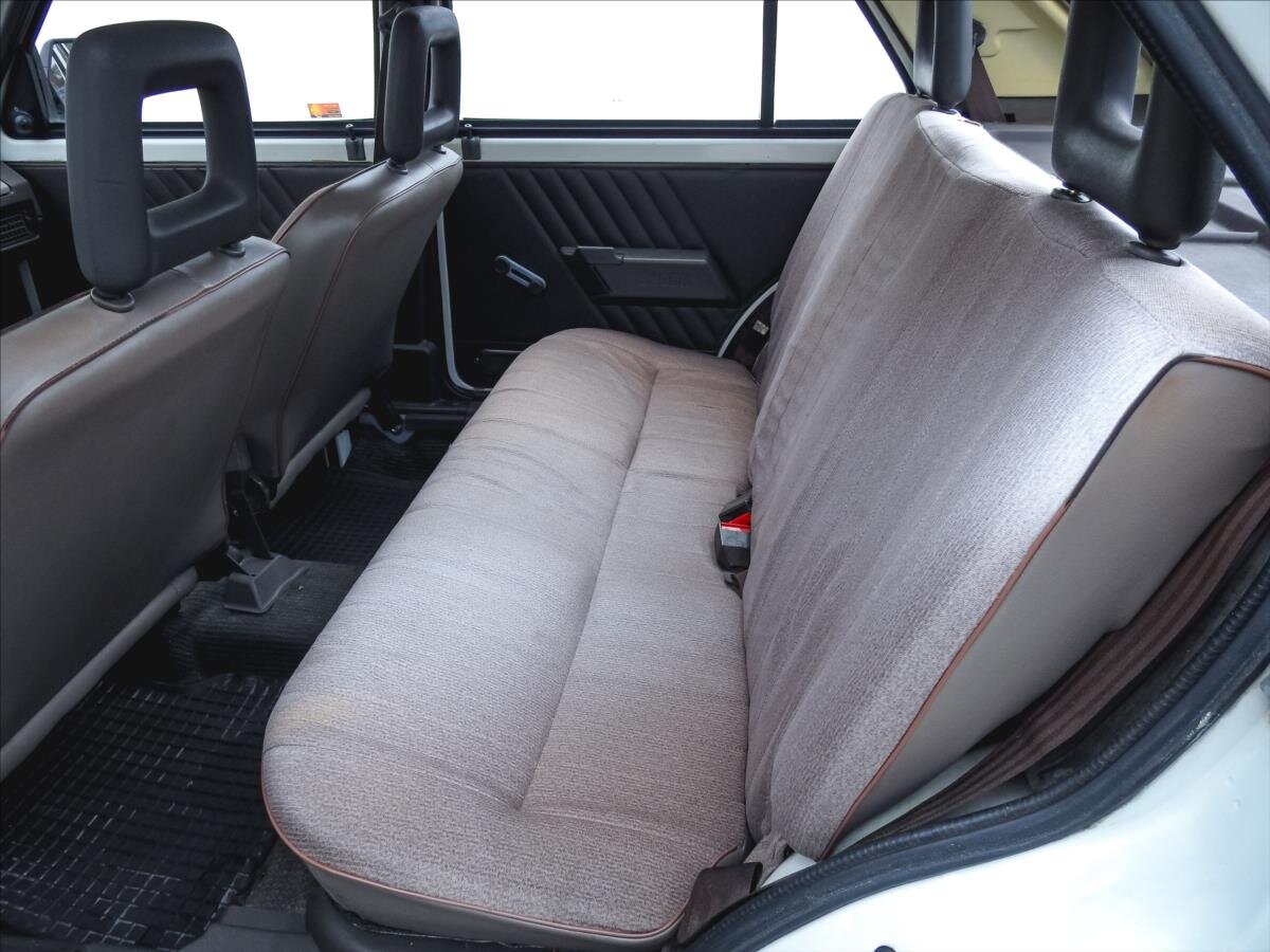 Škoda Favorit Hatchback 1,3 l 46 kw