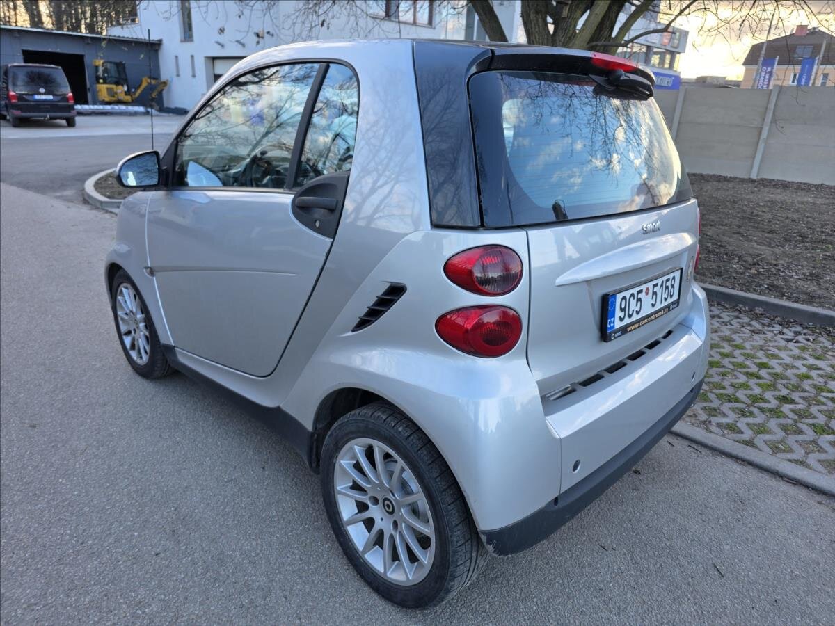 Smart Fortwo Kupé 999,0 52 kw